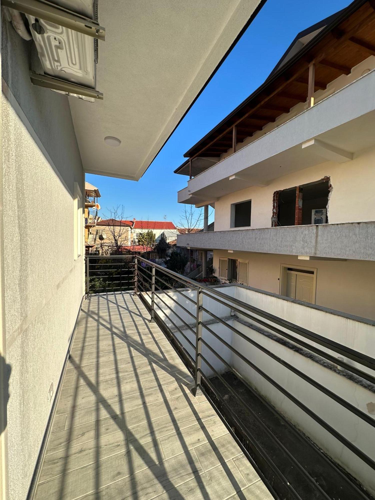 Xhiro N'Shkoder Apartments Екстер'єр фото